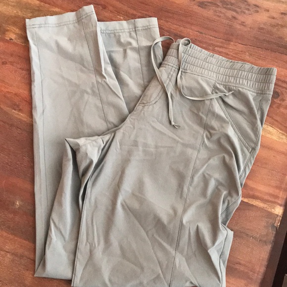 north face tapered pants